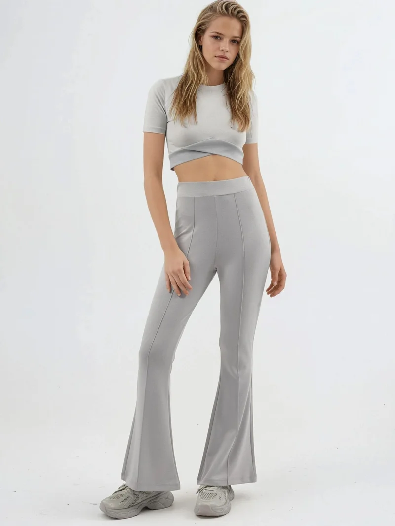 هيكاب بنطلون مودال بلمسة واسعة من مجموعة بيرسان