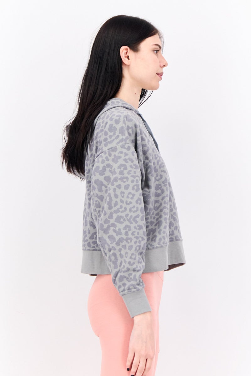 Nike Women Oversized Fit Long Sleeves Outdoor Sweatshirt, Multicolor - Image 2