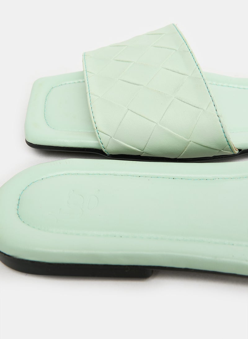 Large Braided Slipper