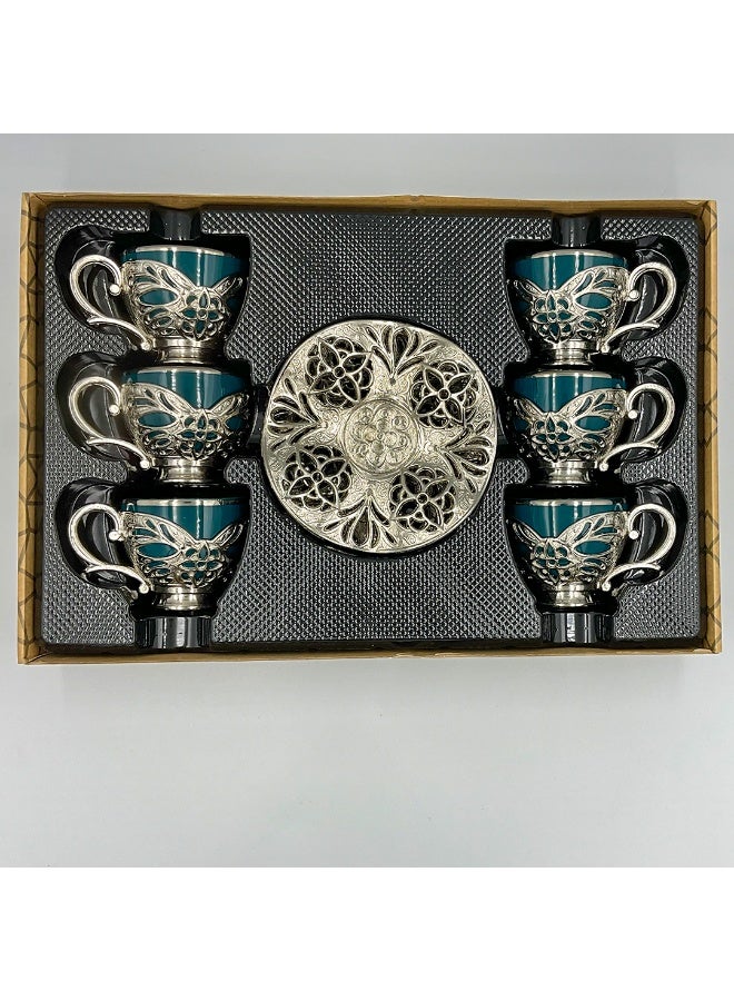 أكار طقم قهوة تركية فاخر من 6 فناجين مع حوامل وصحون بالتراث العثماني الأنيق باللون الأخضر والفضي – صناعة تركية - Image 5