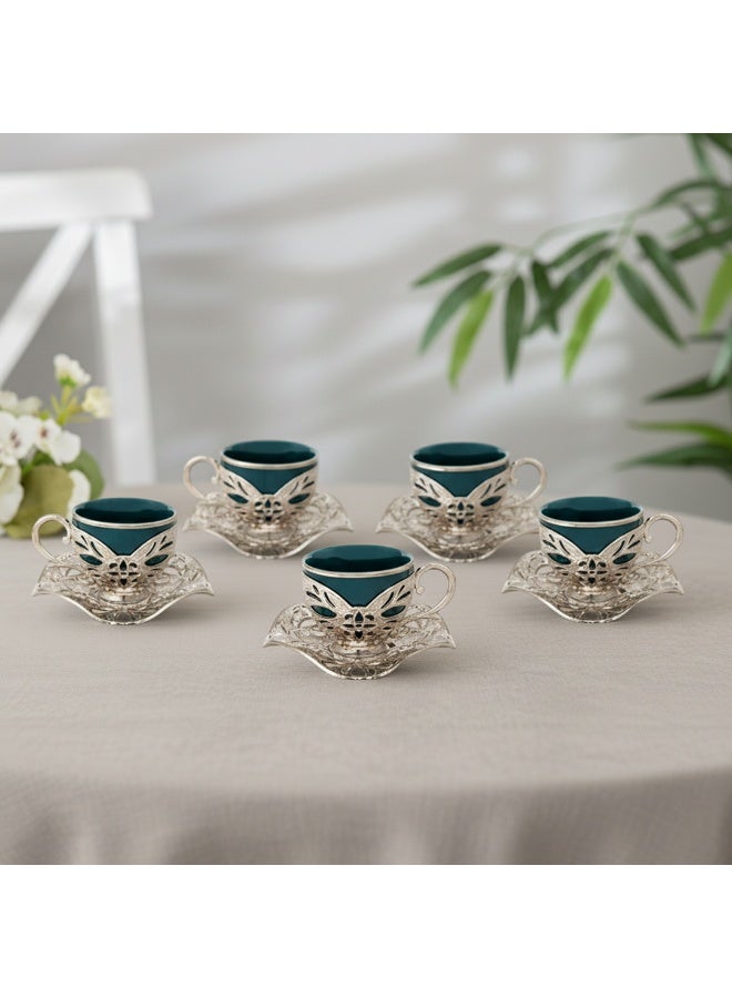 أكار طقم قهوة تركية فاخر من 6 فناجين مع حوامل وصحون بالتراث العثماني الأنيق باللون الأخضر والفضي – صناعة تركية - Image 2