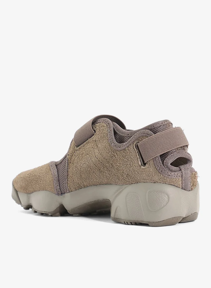 نايكي إير ريفت إس دي إي