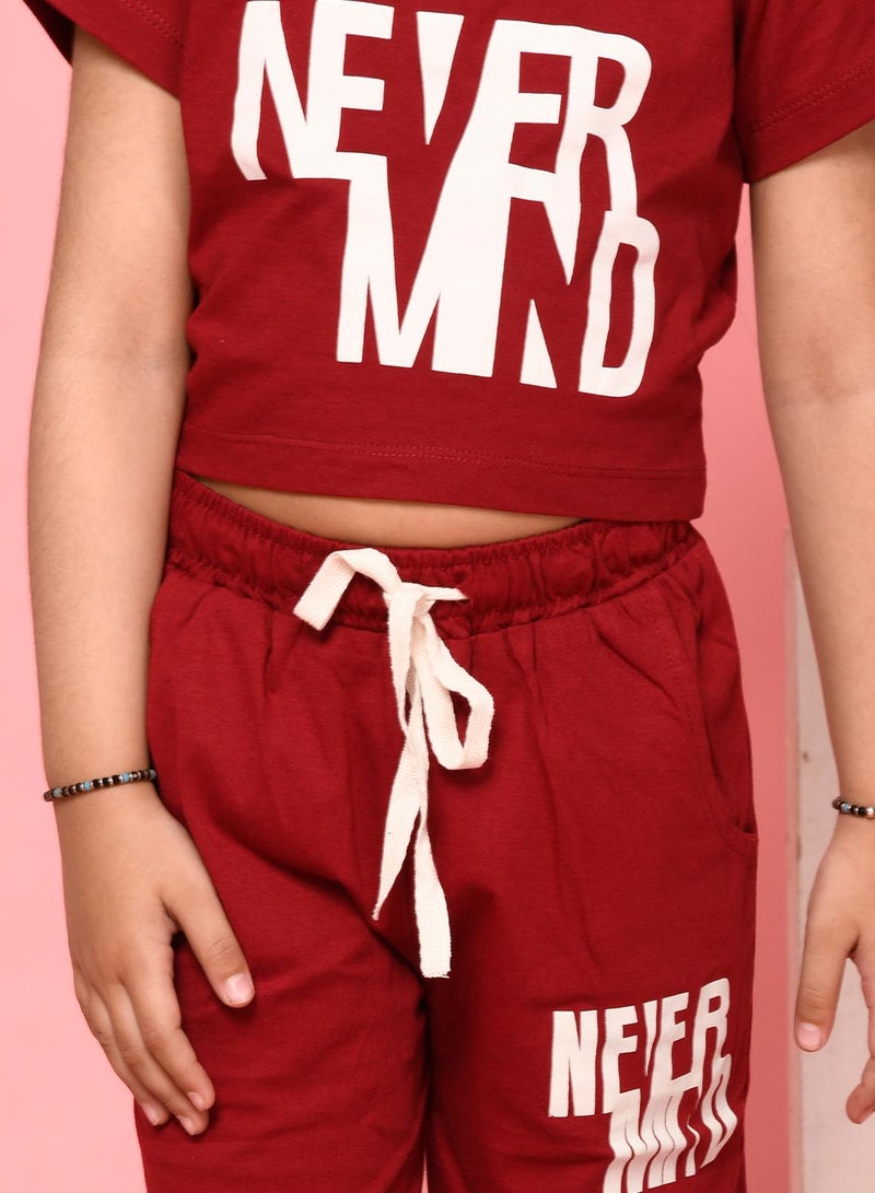 ليل بيكس طقم رياضي بقصة واسعة - Image 4