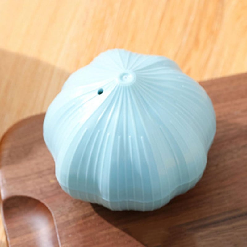 Manual Garlic Press and Mincer Tool, Light Blue Kitchen Crusher with Rotating Smasher, Suitable for Home Cooking and Camping Use - Image 4