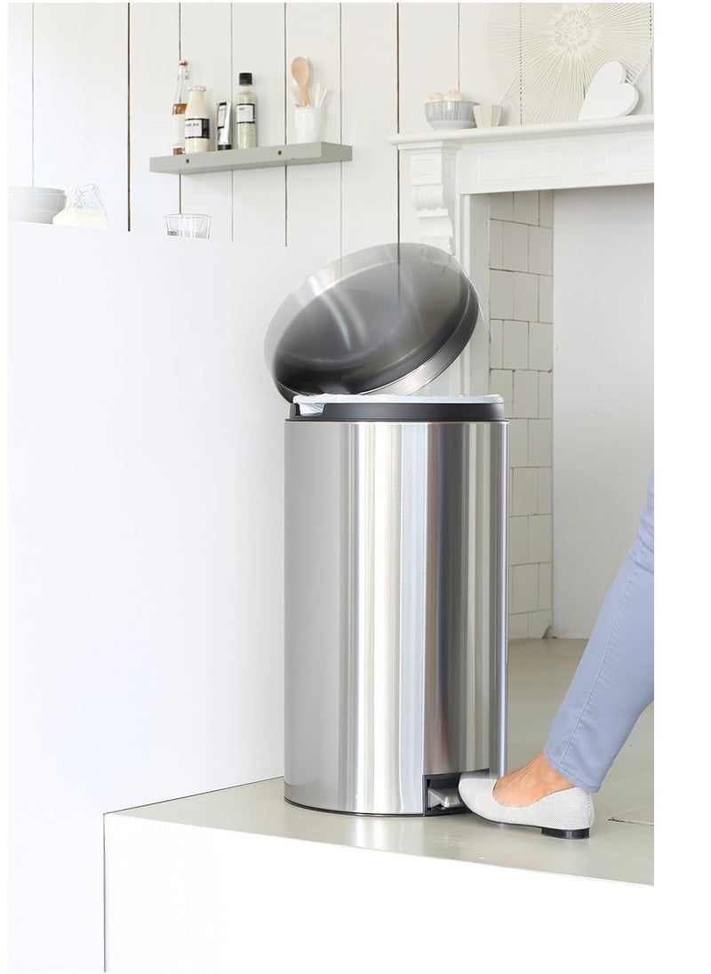 brabantia - Brabantia Silent Pedal Bin With Plastic Inner Bucket And Motion Control Lid, 45 L-Matt Steel Fingerprint Proof - Image 1