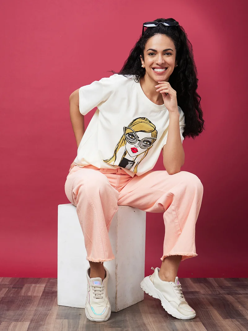 globus Women Graphic Printed Drop Shoulder Sleeves Boxy Cotton Longline T-Shirt
