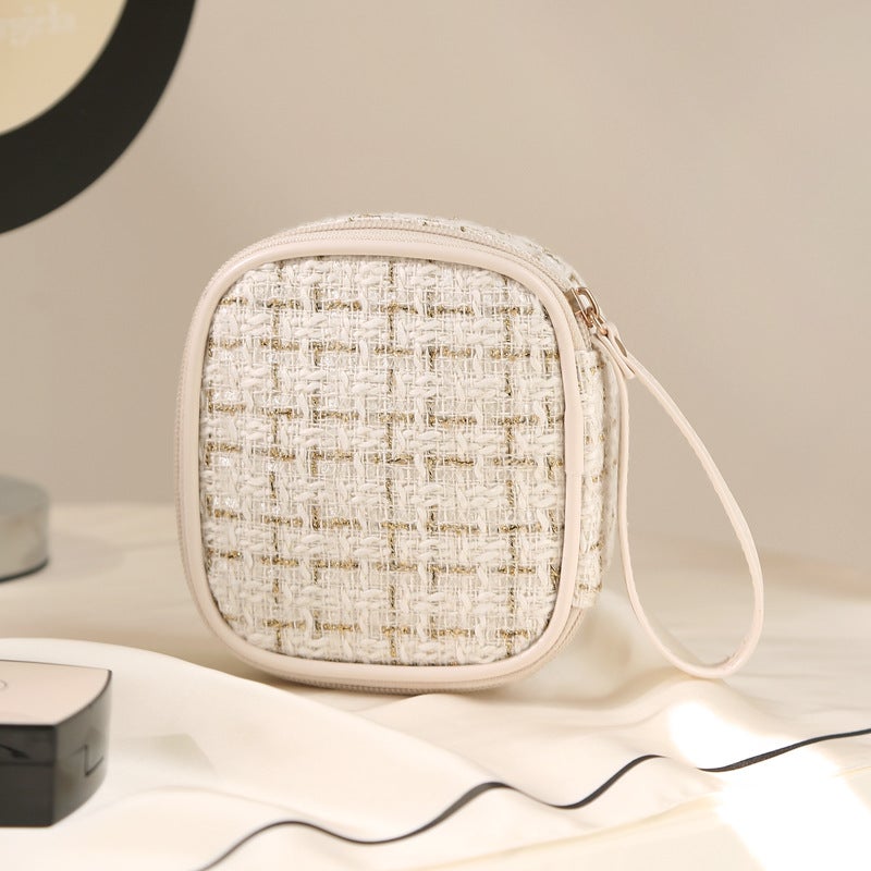 Large Capacity Portable Mini Sanitary Pad Storage Pouch Milk apricot color-sanitary napkin storage bag 