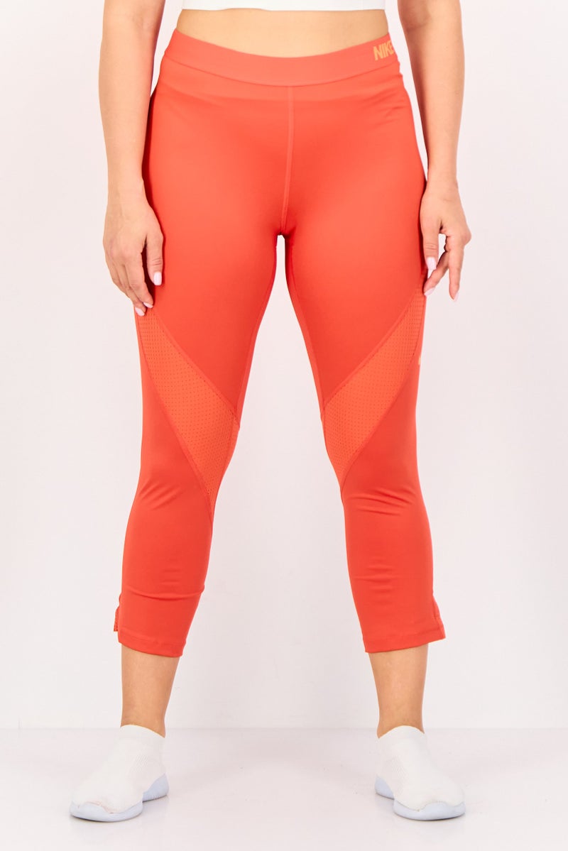 Nike سراويل تدريب رياضية نسائية ملائمة NP 3/4، حمراء - Image 1