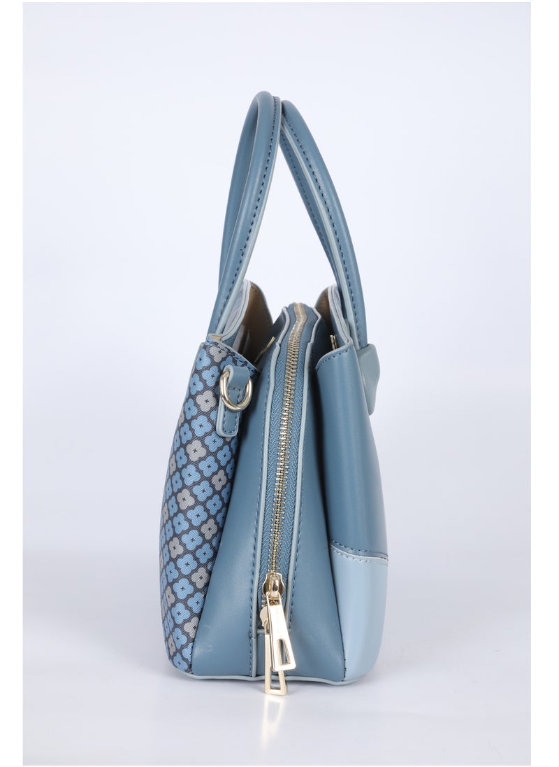 CHRISBELLA - Modern women's handbag with an elegant design that is carried on the shoulder with large capacity that suits daily transportation - Image 1
