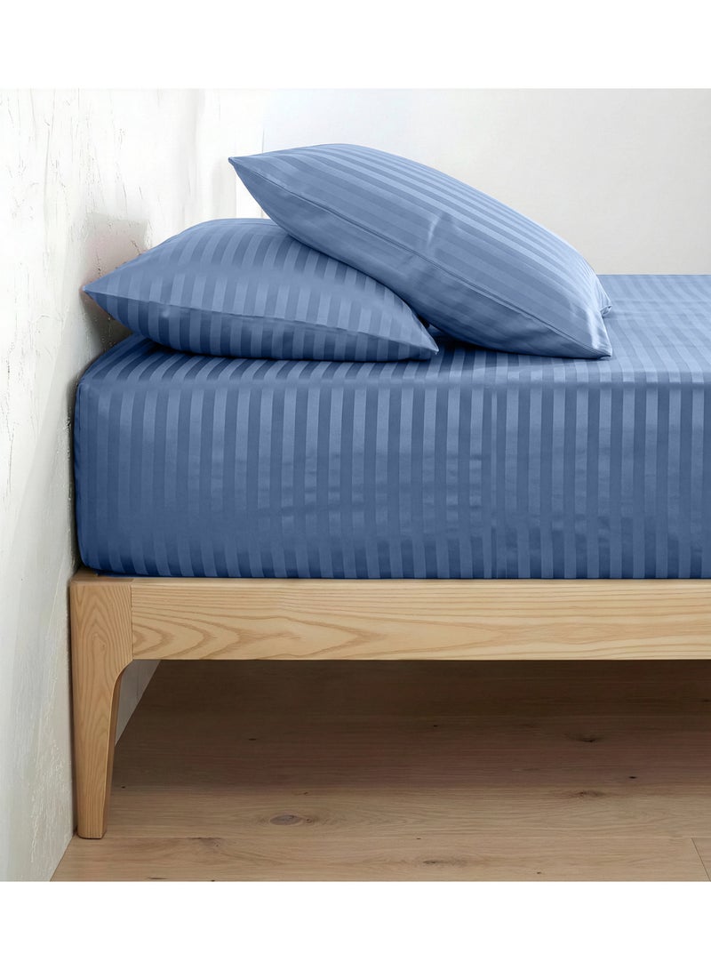 ريلاكس طقم ملاءات سرير فاخر ممتاز - ملاءة سرير فائقة النعومة، تسمح بمرور الهواء، ولطيفة على البشرة، مزودة بجيوب مطاطية عميقة، بالإضافة إلى غطاءي وسادة وملاءة سرير واحدة، لون أزرق، 200 × 200 سم - Image 4