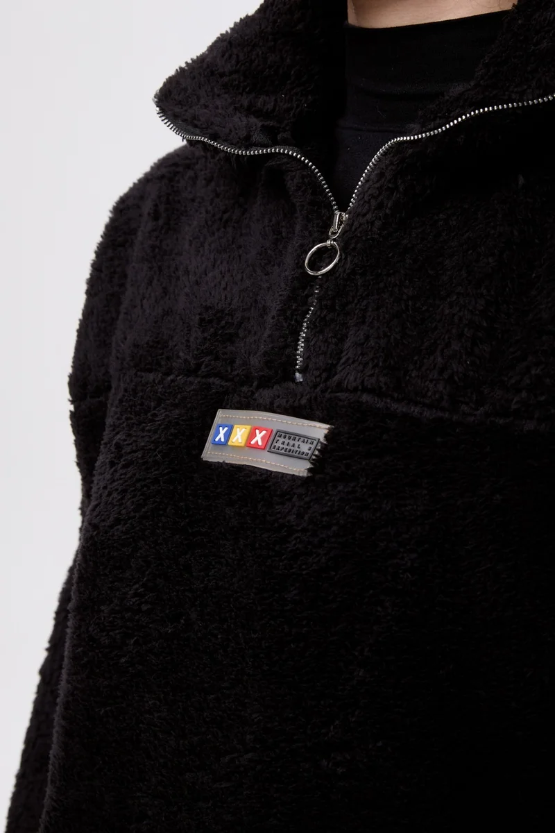 Tofisa 13083-BLACK Half Zipper Plush Sweatshirt