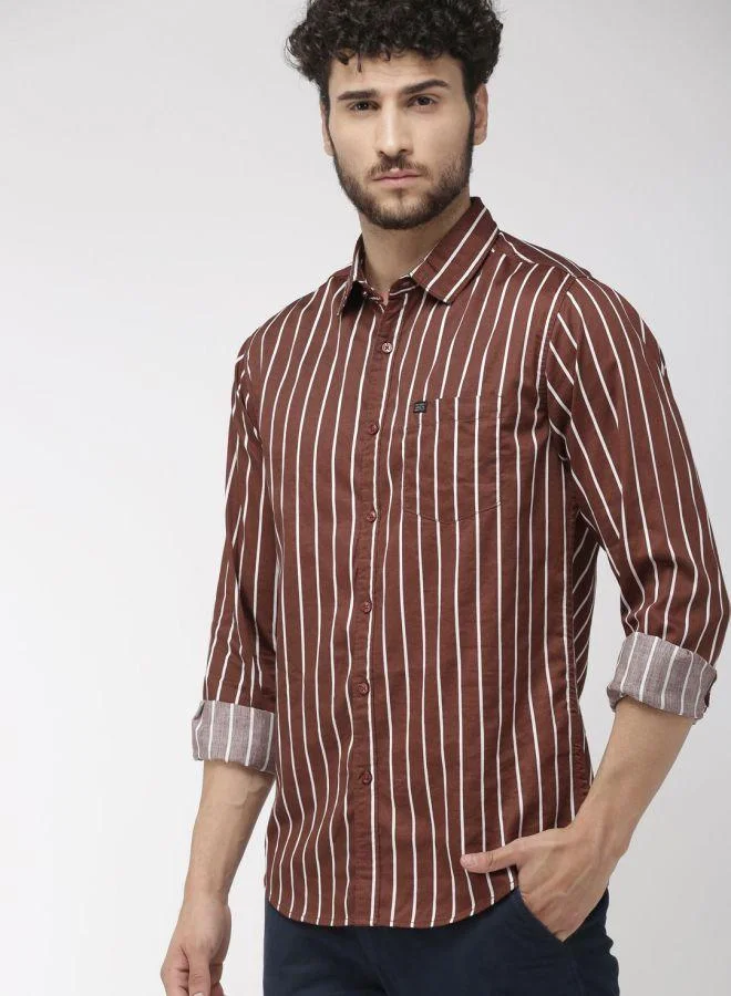 ذا انديان كراج كو Men Slim Fit Multi Striped Full Sleeves Spread Collar Casual Shirt