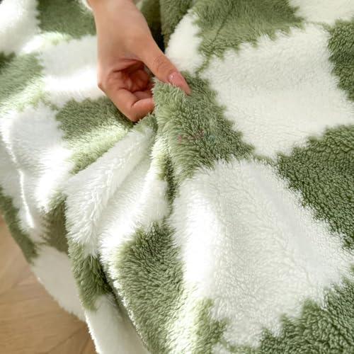 Butterthief Cozy Super Soft Warm Double Layered Kids Sherpa Blanket All Season Baby Blanket for Winter Toddlers Boys & Girls 1-6 Years (Size -110 x 150cm/ 44” x 60” Inches) (Green) - Image 5