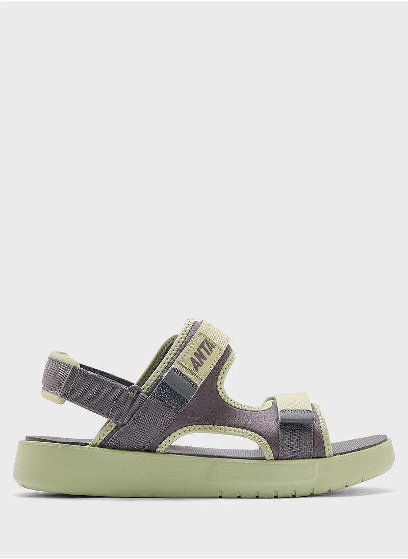 انتا Beach Sandals