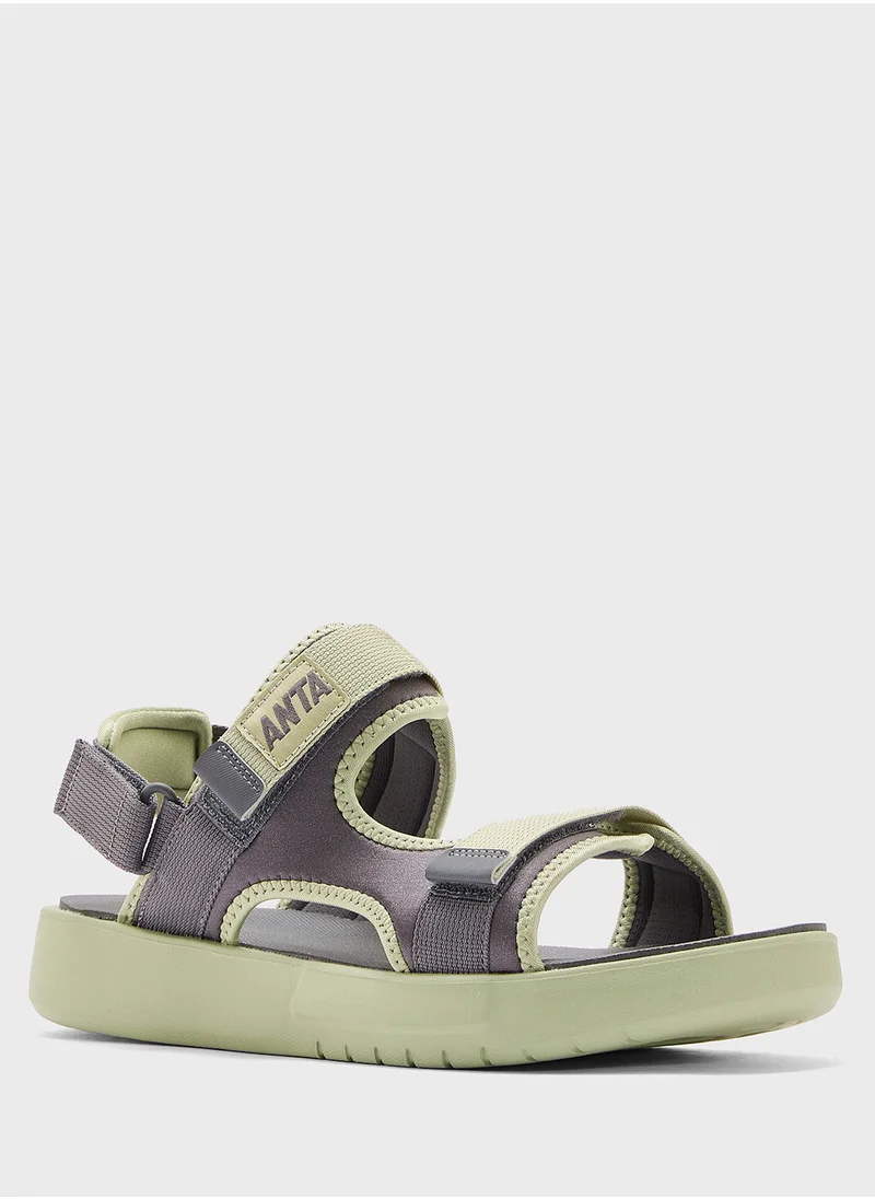 انتا Beach Sandals