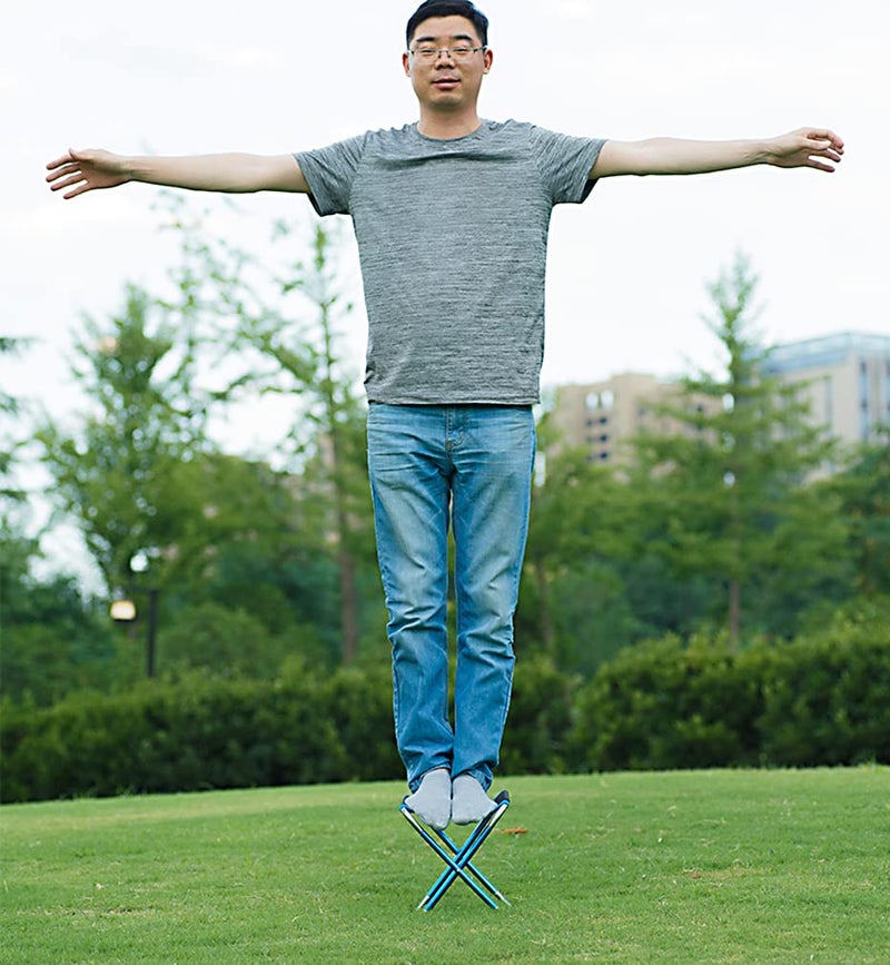 Aoutacc كرسي تخييم AOUTACC، كرسي قابل للطي محمول للسفر الخارجي والمشي والتسلق وصيد السمك والحدائق والجولف والشاطئ، مقعد تخييم قابل للطي مع حقيبة حمل (أزرق - 8.3"x9.5"x10.6") - Image 3