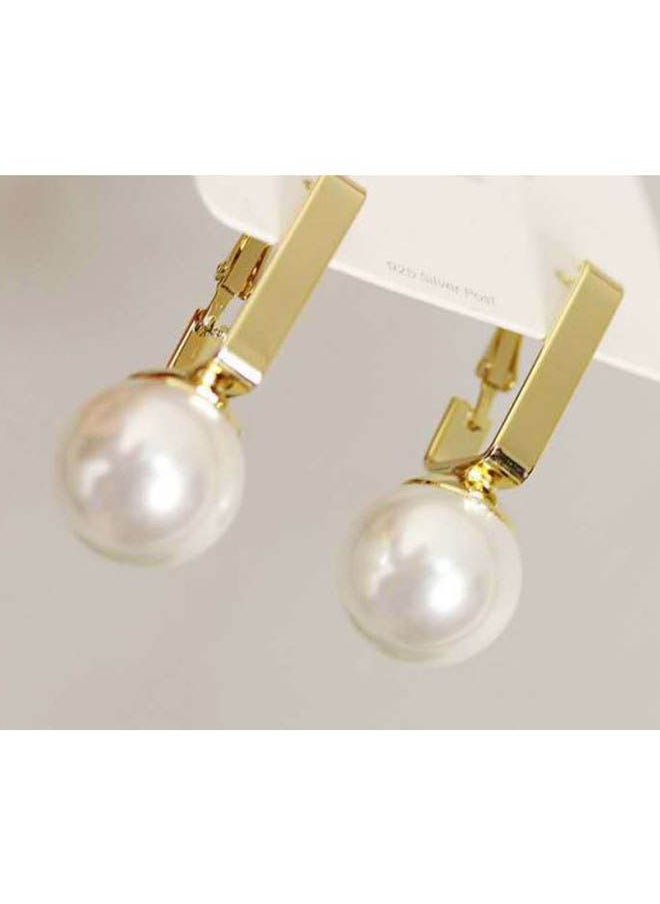 NIBEMINENT - Pearl Detailed Hoop Earrings - Image 1