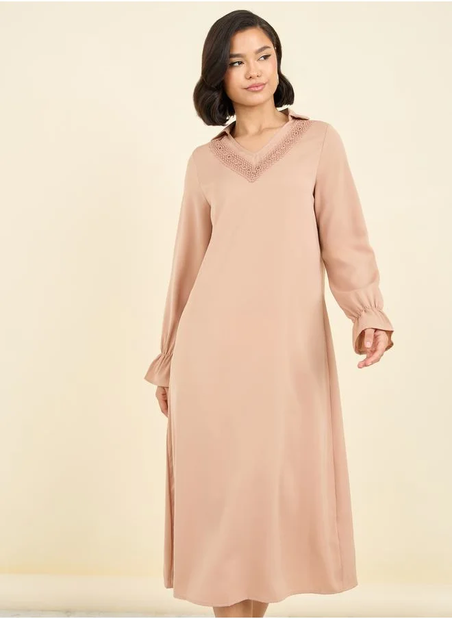 Styli Lace Detail Collared Shift Midi Dress