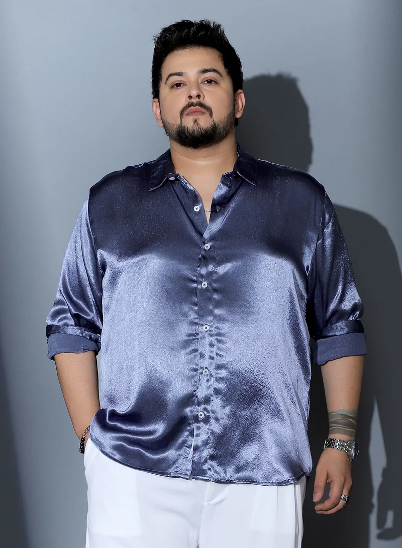 Instafab Plus Instafab Plus Men Solid-Satin Regular Shirt | Spread Collar , Long Cuffed Sleeves | Button Closure , Curved Hem | Solid Plain Material | Woven Fabric For Party & Evening Wear | Navy Blue
