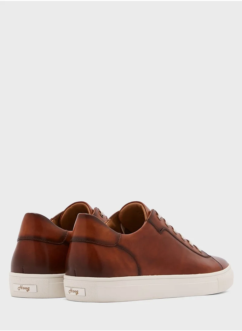 Hoog Casual Sneakers