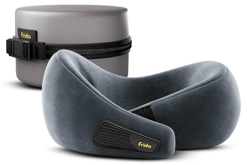 Frido وسادة عنق سفر، 100% فوم هاي-بير، وسادة دعم عنق خفيفة الوزن، وسادة عنق للسفر بالطائرة، وسادة عنق فوم ميموري للسيارة، أحزمة فيلكرو قابلة للتعديل، حقيبة سفر مجانية (رمادي مزرق) - Image 1