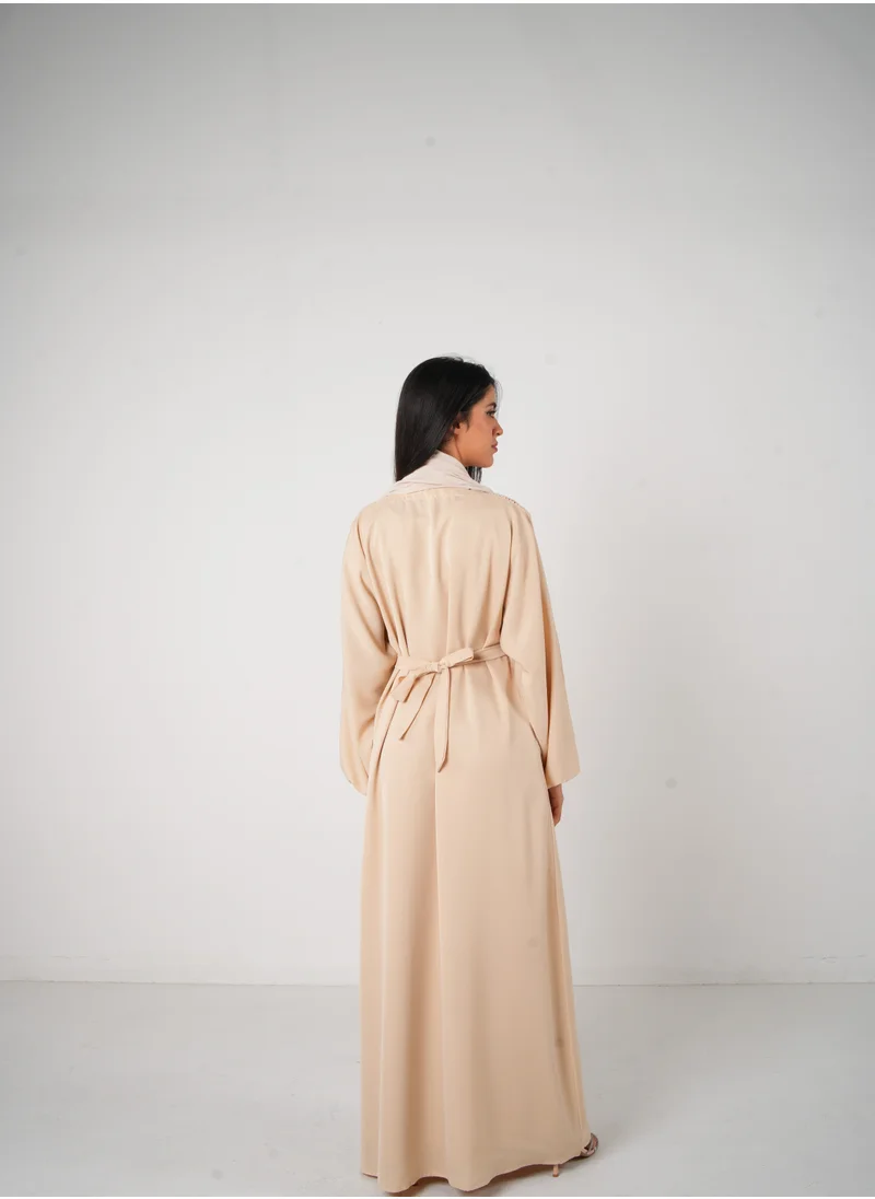 جميلة Cream Pleated Front Open Abaya 3 pieces Set