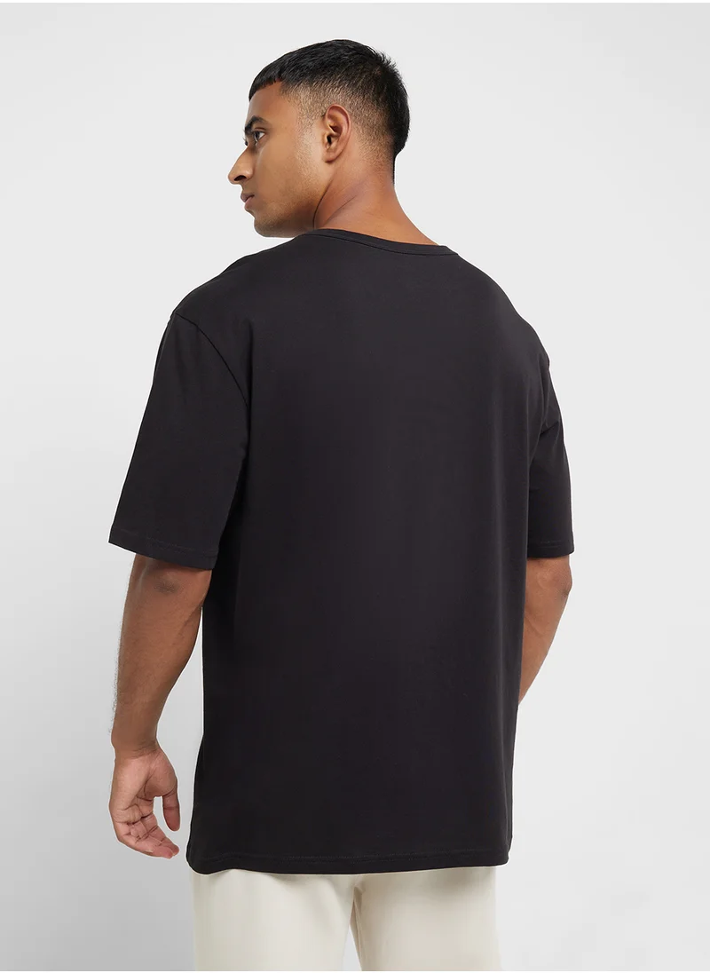 CALVIN KLEIN Essential Crew Neck T-Shirt