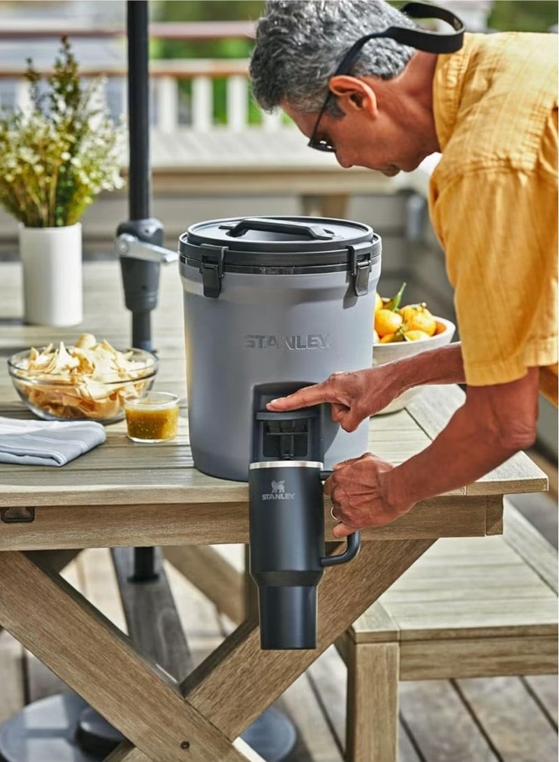 Stanley Quencher H2.0 FlowState Vacuum Insulated Tumbler – 40oz Black Stainless Steel Travel Mug with Lid & Straw, Double-Walled Leakproof Design, Keeps Drinks Hot for 7 Hours & Cold for 24 Hours, Durable & Portable  - Image 3