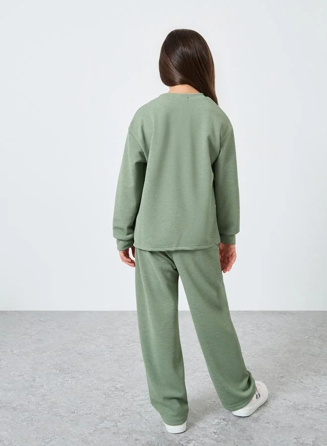 Styli Styli Girls Green Patch Detail Knit Top and Pants Set
