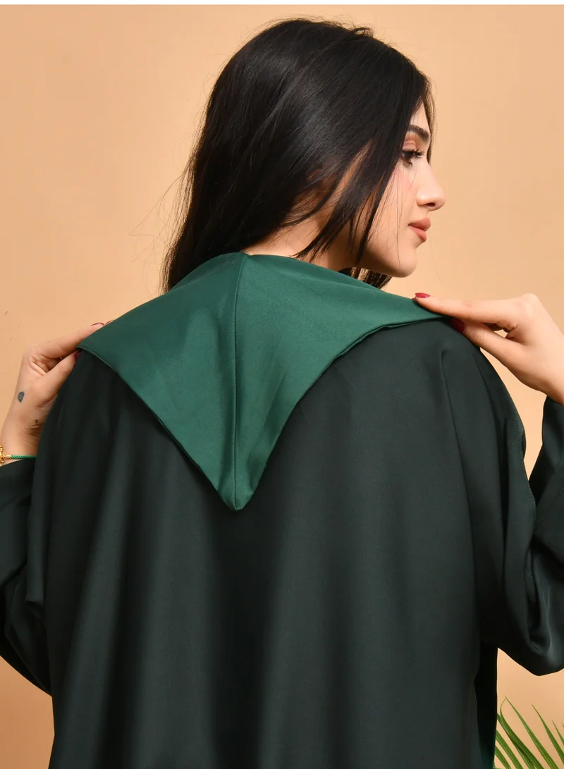 HAWRAA ABAYA Green scarf with embroidery of the Kingdom of Saudi Arabia and the Saudi logo