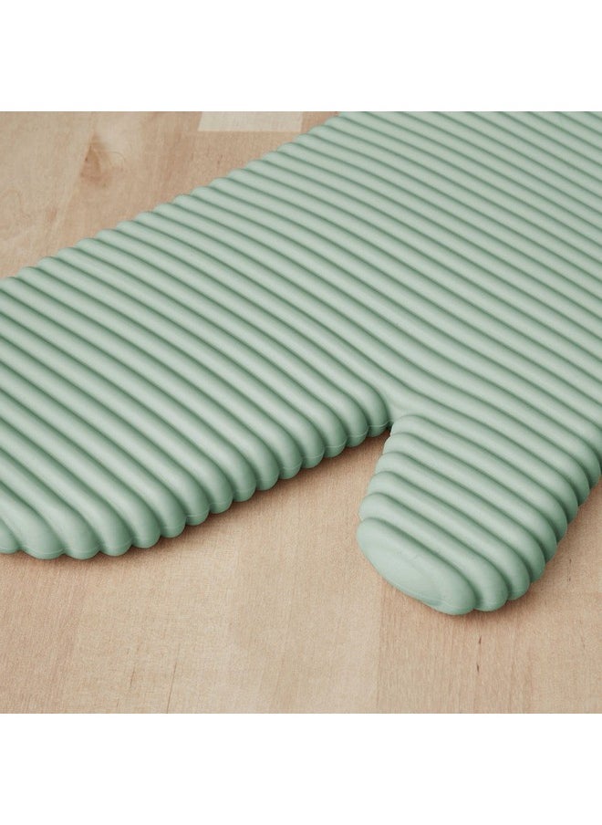 KitchenAid KitchenAid Ribbed Soft Silicone Oven Mitt Set, Pistachio, 7.5"x13", 2 Count  - Image 4