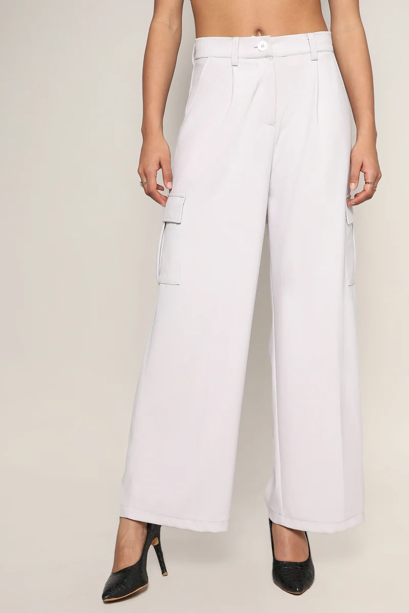 Campus Sutra Women's Cream White Baggy Cargo Pants
