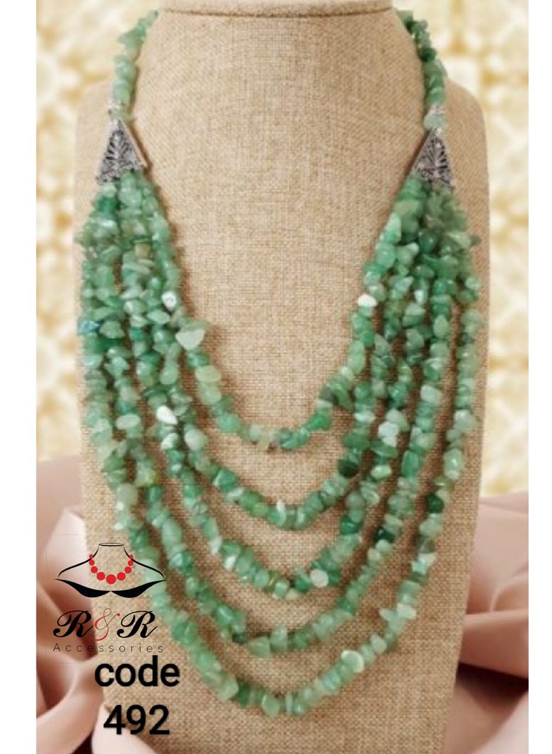 R&R Multi-layered women's necklace made of broken green stone