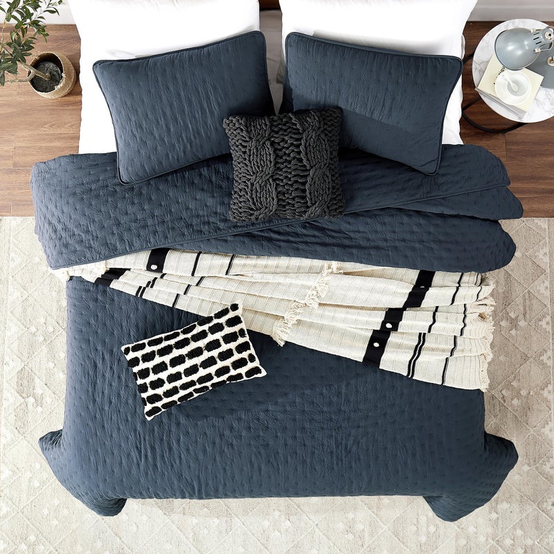 ROARINGWILD Navy Blue Twin Size Quilt Bedding Set with Pillow Sham, Lightweight Soft Bedspread Coverlet, Quilted Blanket Thin Comforter Bed Cover, All Season, 2 Piece, 68x90 inches - Image 2
