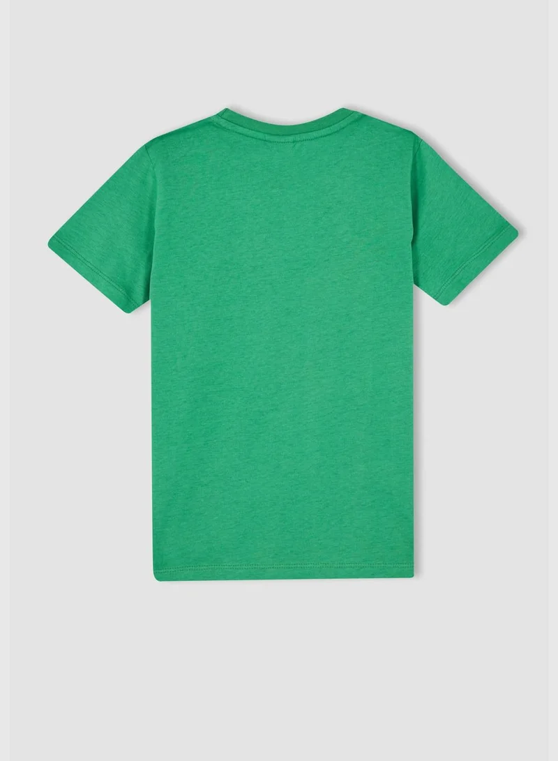 ديفاكتو Regular Fit Short Sleeve Slogan Print T-Shirt