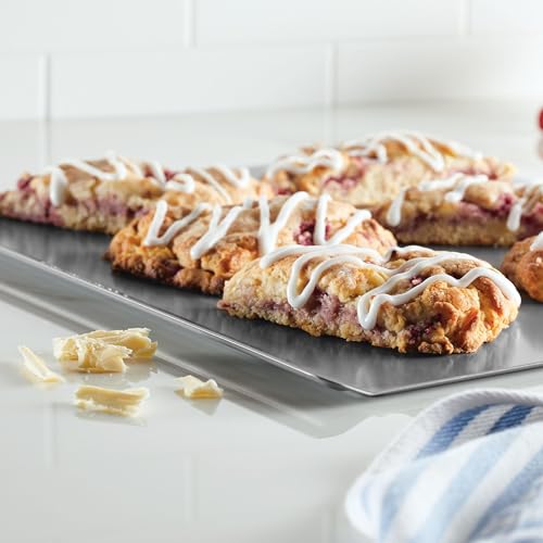 Farberware Insulated Nonstick Bakeware 14-Inch x 16-Inch Jumbo Cookie Sheet, Light Gray - Image 5