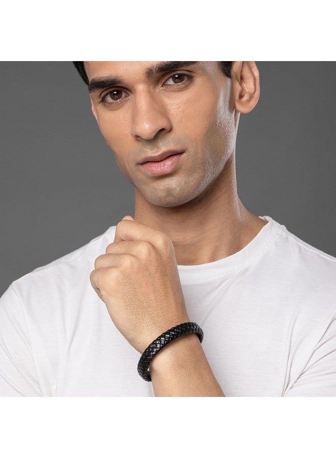 Salty سوار جلد أفروما الأسود المضاد للتأكسد للرجال | أساور يد للأولاد | أساور معصم للرجال | إكسسوارات مجوهرات عصرية | مجوهرات أنيقة بسيطة - Image 4