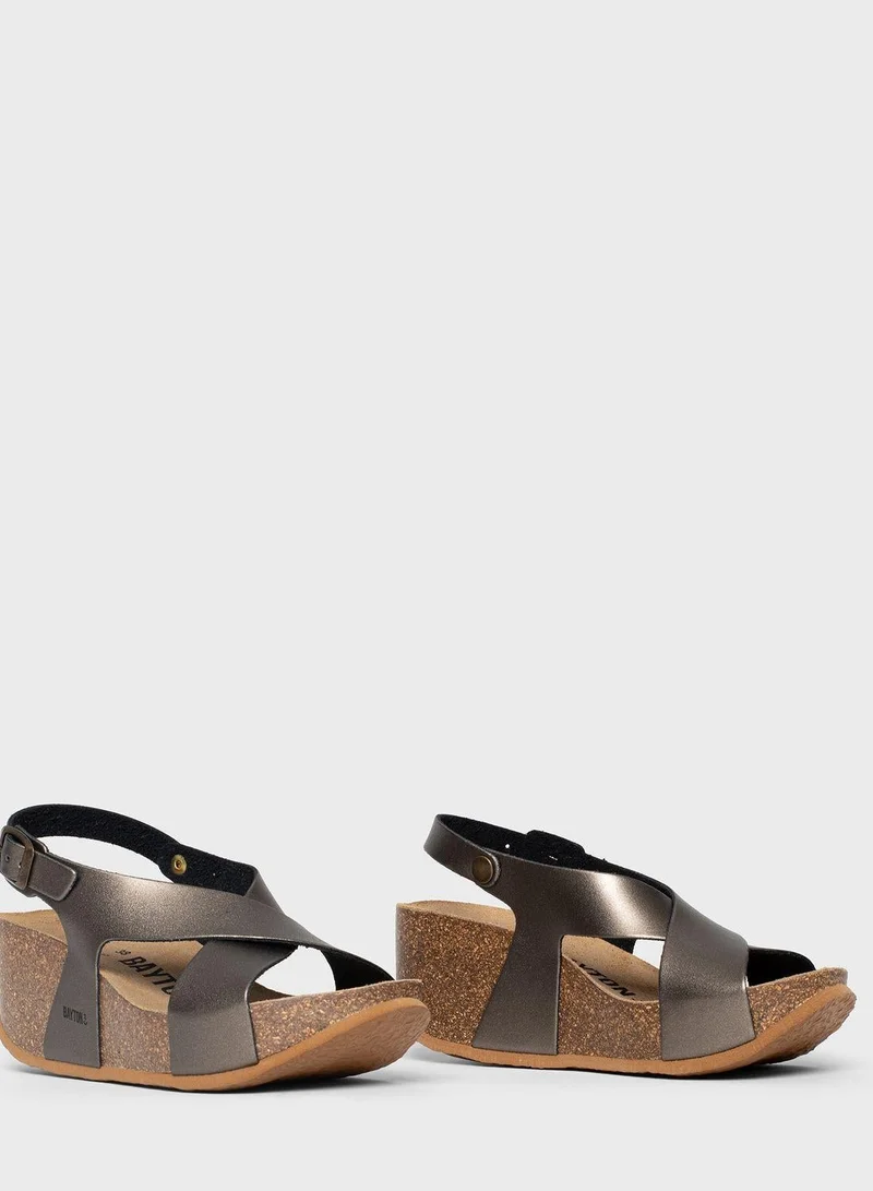 بيتون ريا ويدجز بكعب متوسط بحمالات