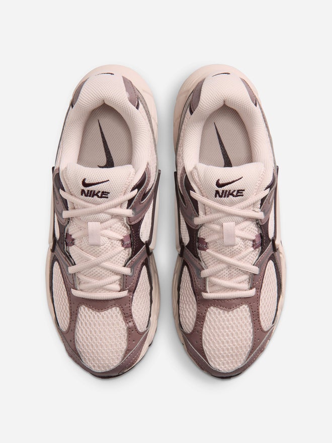 Nike V5 RNR Shoes - Image 4
