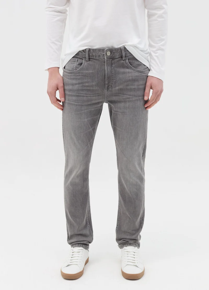 او في اس Light Grey