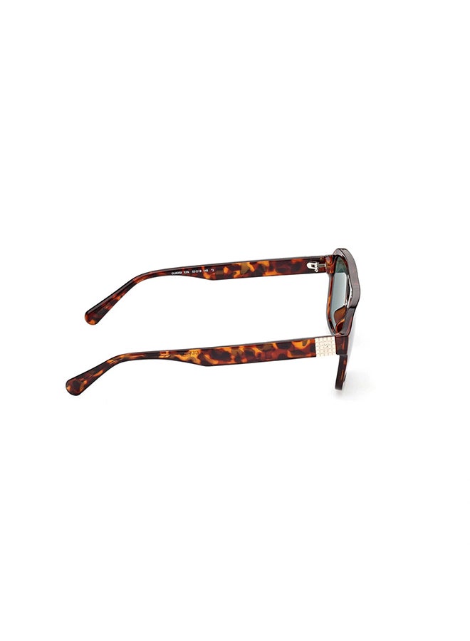 GUESS Men's Oval Sunglasses - GU8259 53N - Lens Size: 53 mm - Image 3