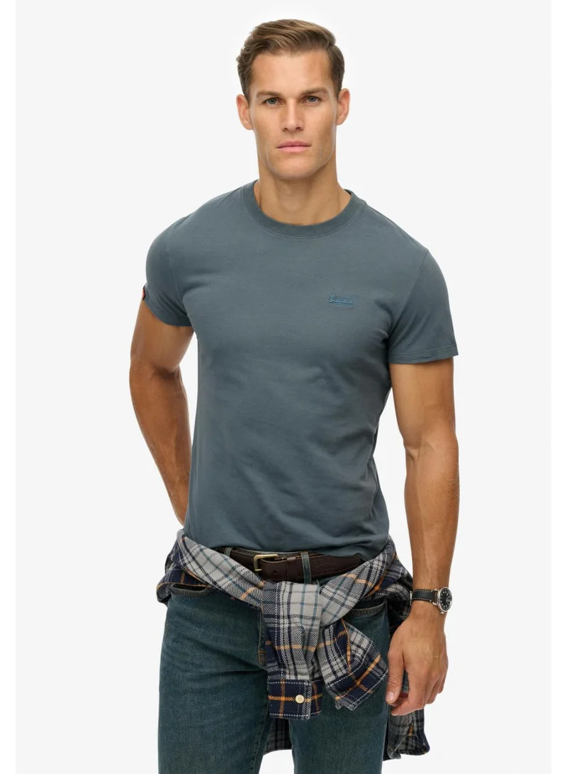 Essential Logo T-Shirt