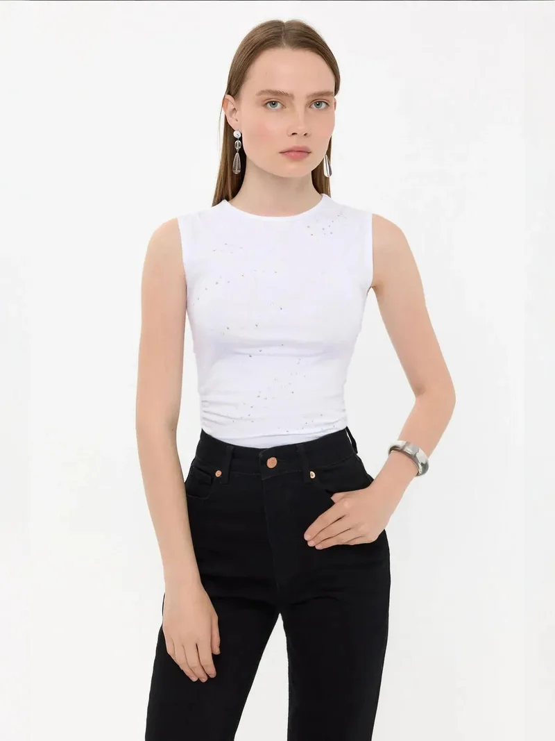 Sleeveless Cotton Round-Neck Diamante Top