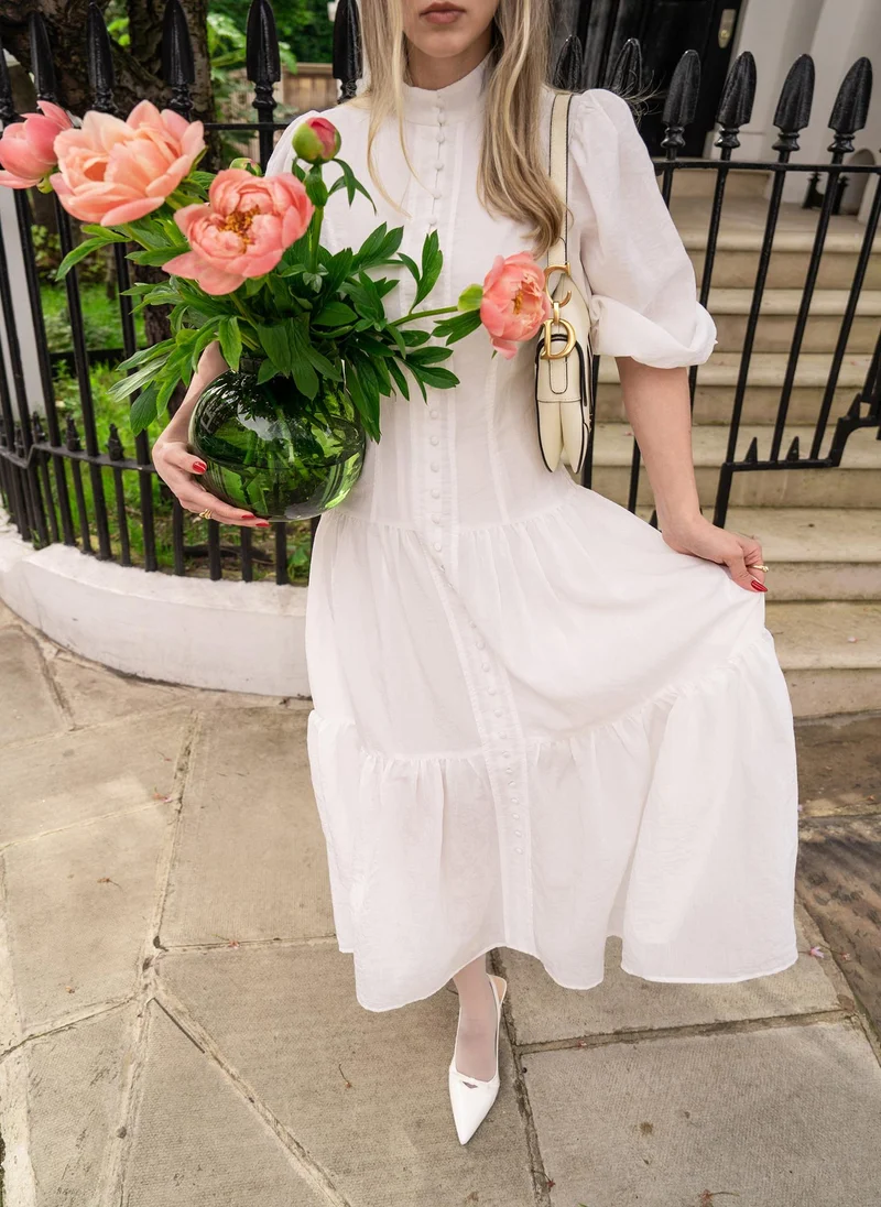 ليتشي فستان متوسط الطول خفيف الوزن من القماش المنسوج مع أكمام واسعة