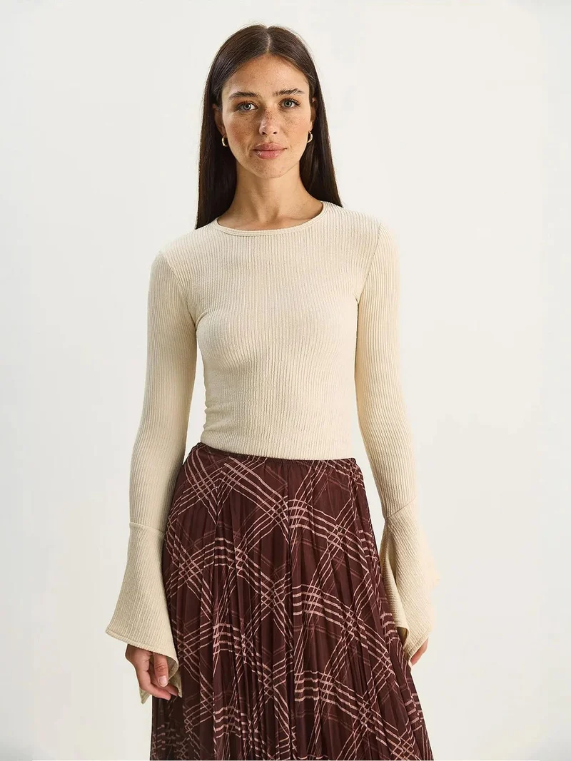 Bianco Lucci LUCCI Slim Fit Crew Neck Long Sleeve Blouse