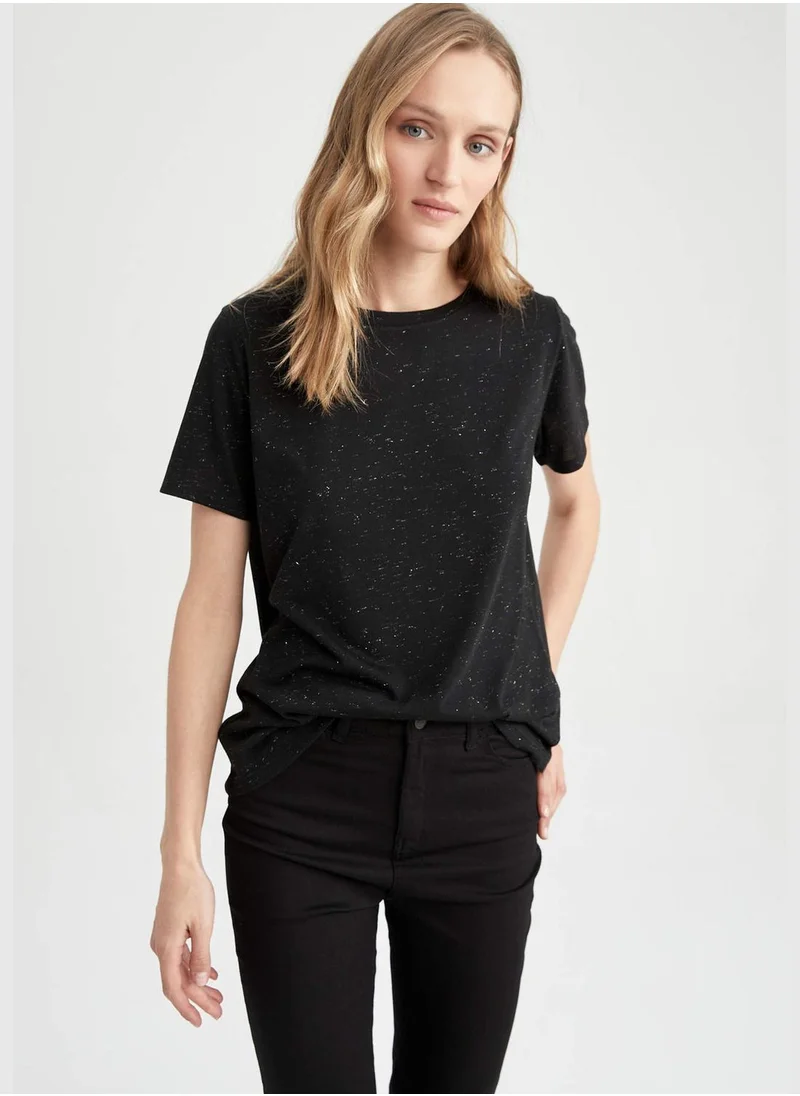 ديفاكتو Woman Crew Neck Knitted Short Sleeve T-Shirt