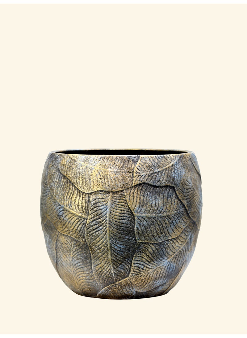 أصيص زراعة إسمنتي عصري (30×27 سم) – أصيص مزخرف بنقوش أوراق للاستخدام الداخلي والخارجي - Image 1
