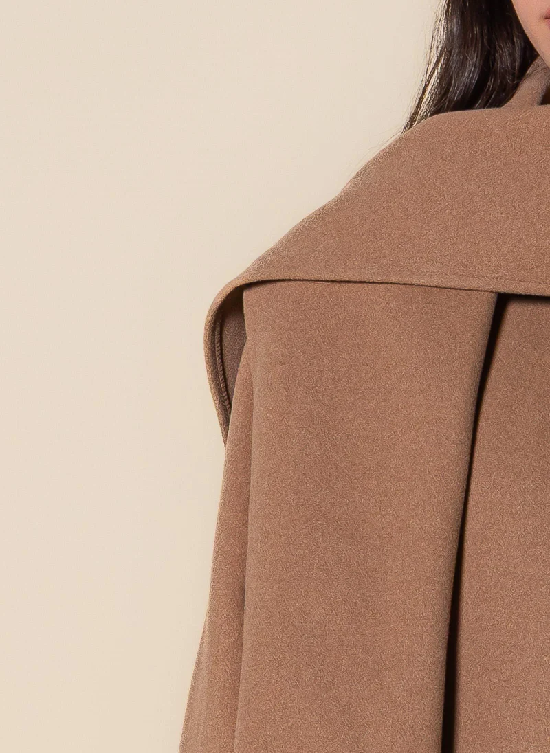 SHAPES LONG COAT WITH SCARF