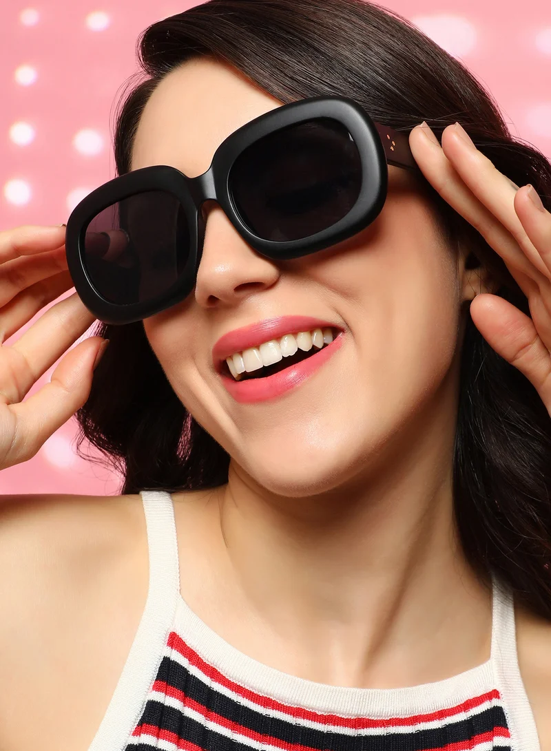 Haute Sauce Haute Sauce Women's The Airport Oversized Sunglasses For Casual Wear | One-Size | Onyx Black Polycarbonate Frame | Midnight Black Polarized Lens | Full Rim | Eyewear For Woman & Girls