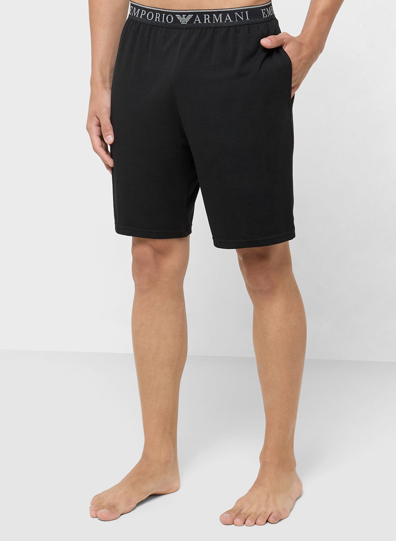 امبوريو ارماني طقم تي شيرت وشورت بشعار - Image 4